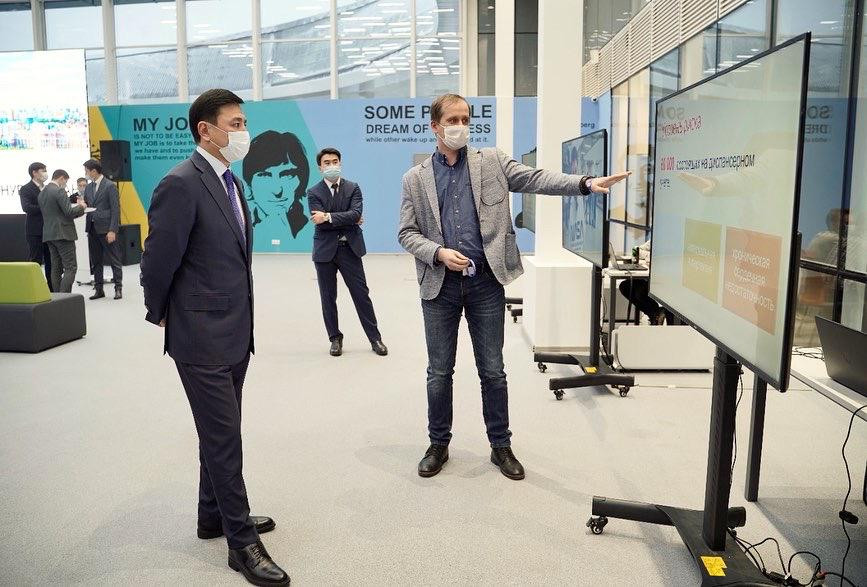 Kólginov elordada iske asyrylǵan IT-jobalar jaıly aıtty