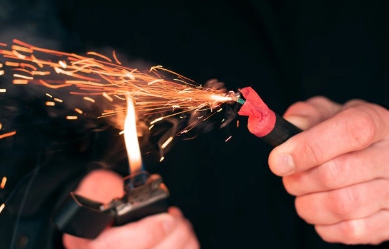 Pırotehnıka: Elordalyq polıseıler qaýipsizdik erejelerin saqtaýǵa shaqyrdy