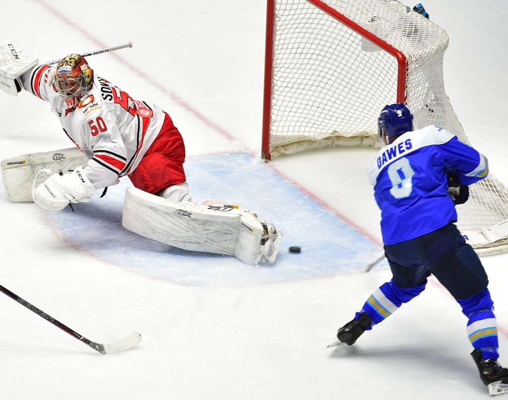 «Avtomobılısti» jolda qaldyrdy