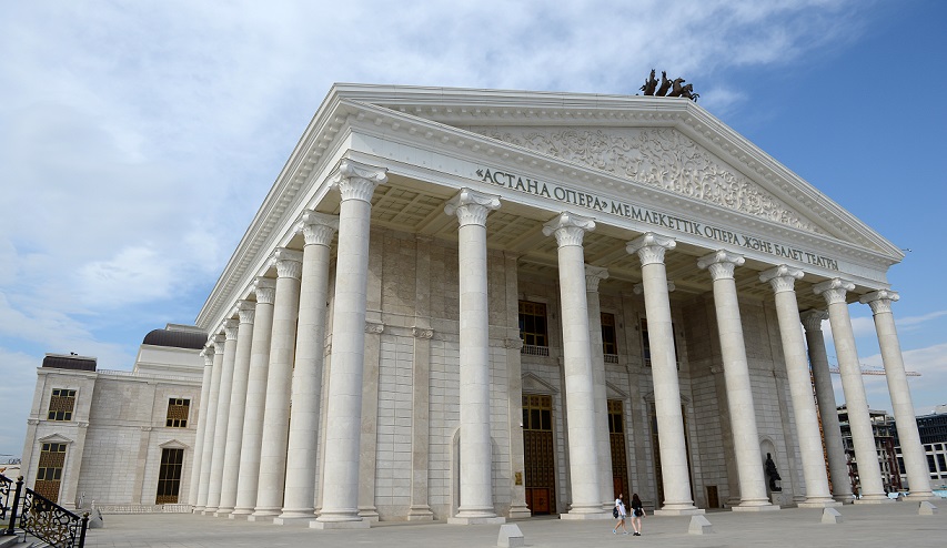 Maestroǵa arnalǵan kesh