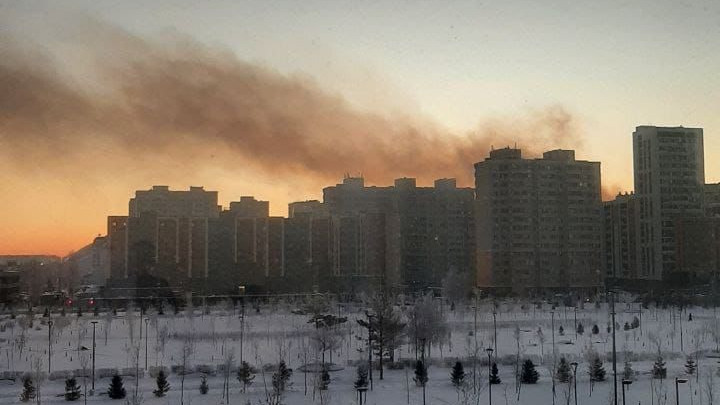 Elordada kıim dúkeninen órt shyqty