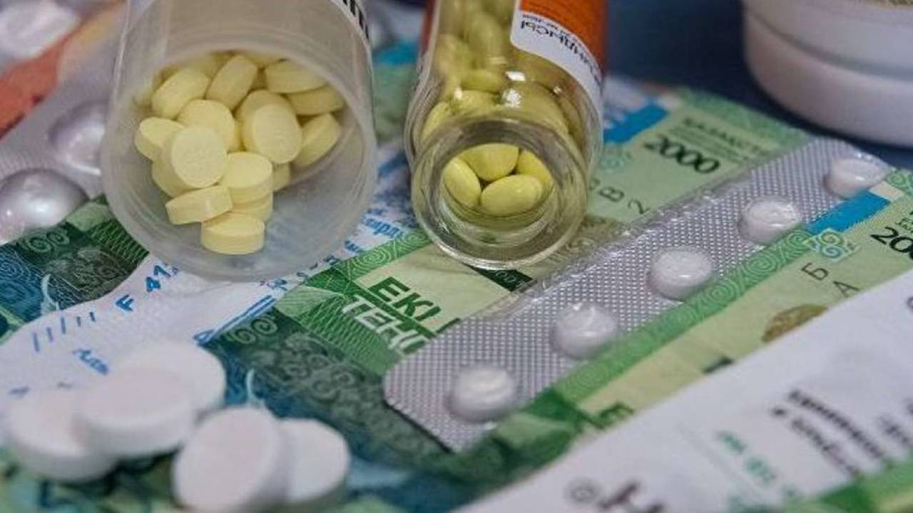 Azyq-túlik te, dári-dármek te úzilmeıdi