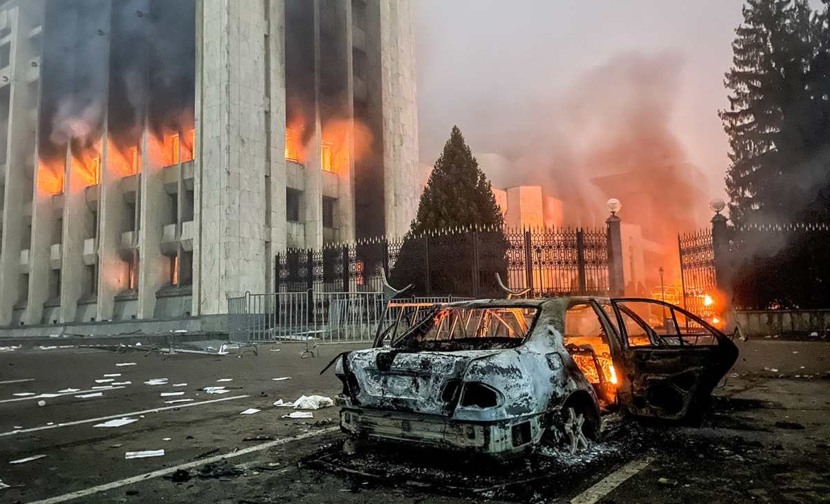 Zardap shekken kásipkerler kommýnaldyq qyzmet tóleýden bosatyldy