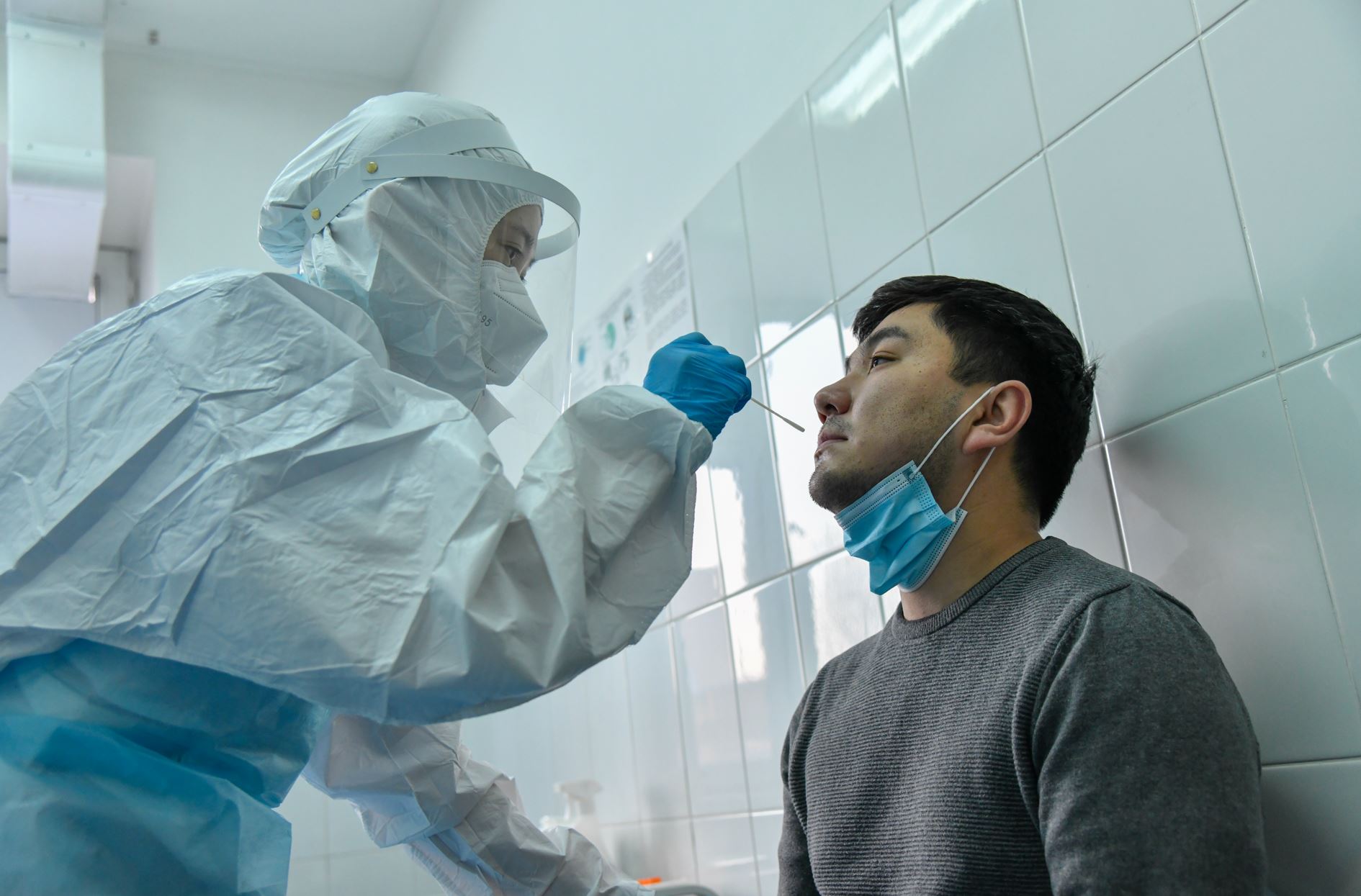 Vırýsqa shaldyqqandar kóbeıip barady