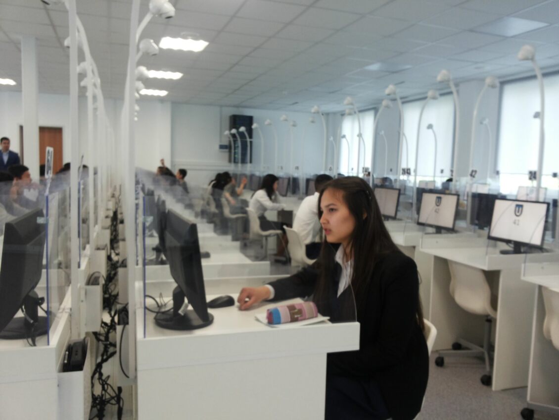 Bıyl UBT tapsyrýshyny bir emes eki kamera baqylaıdy