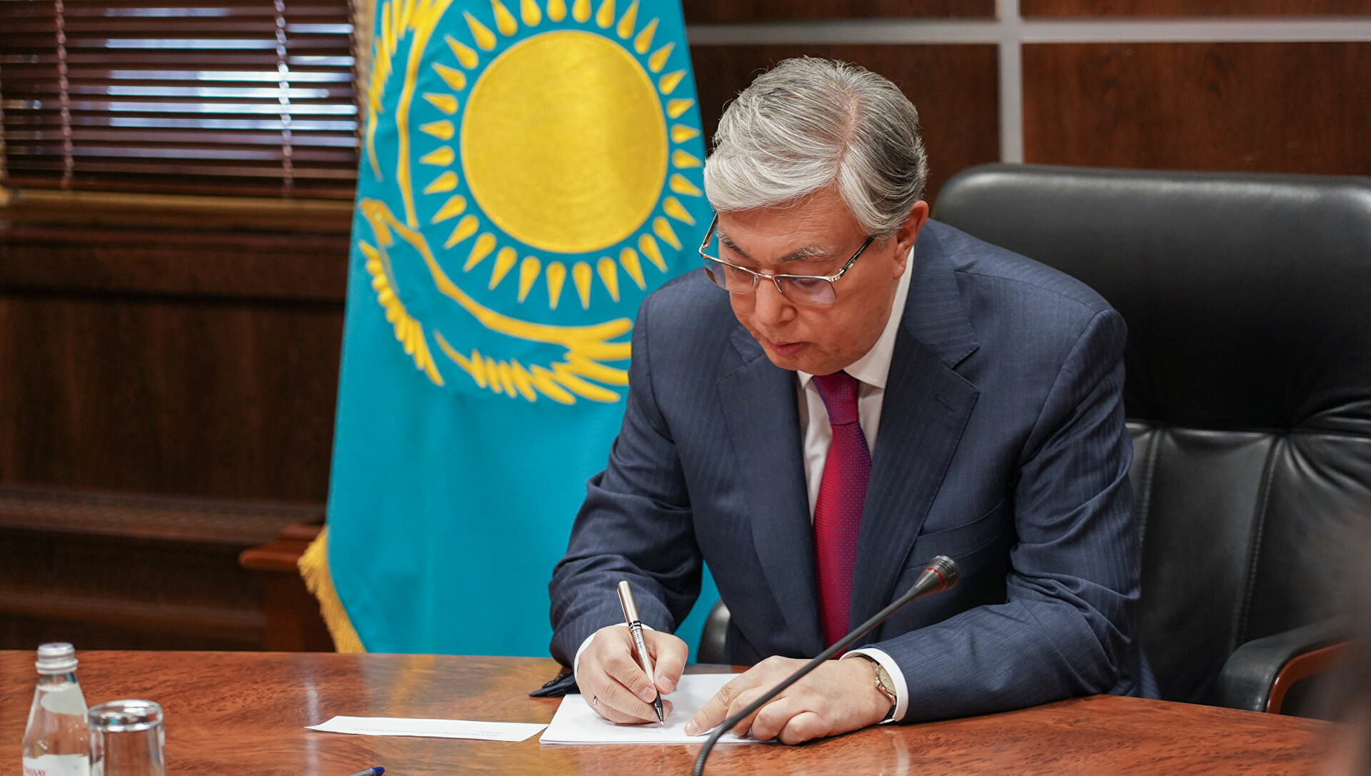 Prezıdent Jarlyǵyna tolyqtyrý engizildi