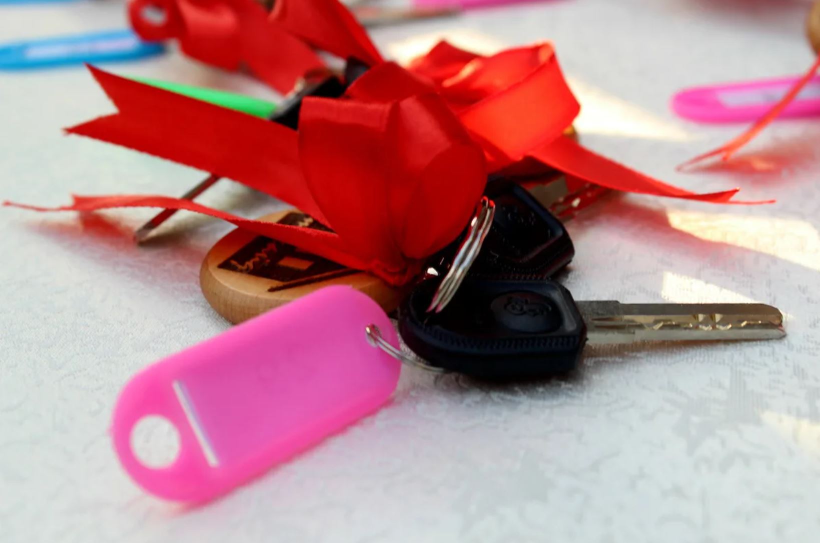 Úshemder úıli boldy