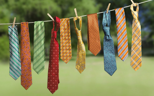 Galstýgińizdi túzeńiz, myrza!