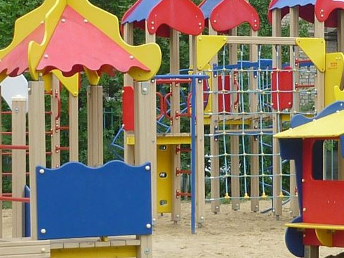 Polıseıler joǵalǵan búldirshindi 10 mınýtta tapty