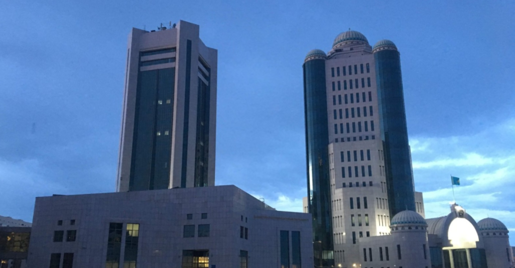 Prezıdenttiń Parlamenttegi О́kildiginiń basshysy taǵaıyndaldy