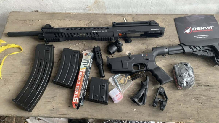 Qarý-jaraq dúkenin tonaǵandar quryqtaldy