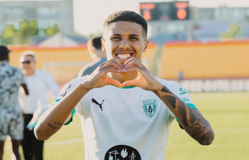 Qazaqstandyq komanda brazılııalyq fýtbolshyny qataryna qosty