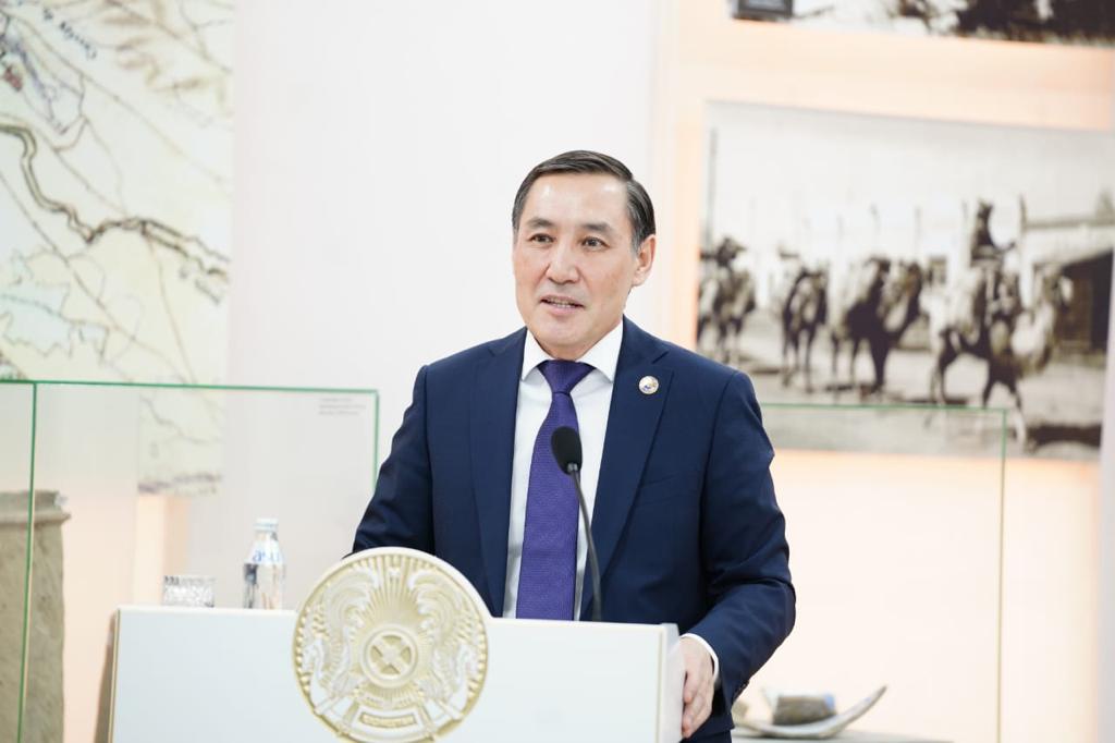 El birligi – damý kepili