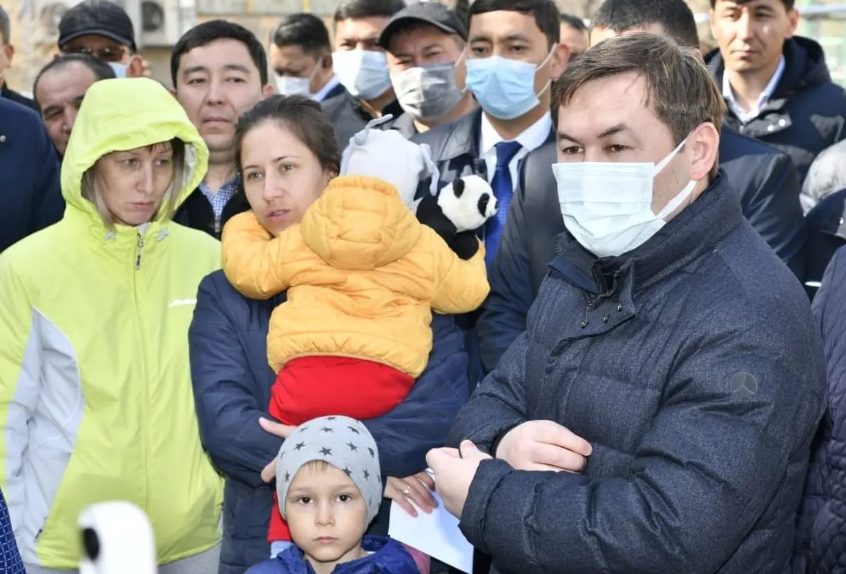 Úshinshi megapolıs: Áıtenov turǵyndardyń tilegine qulaq asty