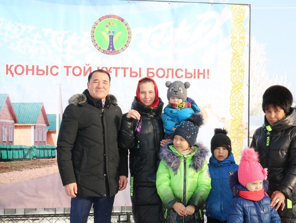 Kásipker salǵan úı paıdalanýǵa berildi