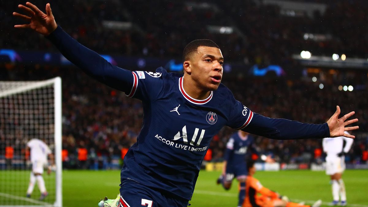 Mbappeniń oıyny meniń stılimdi eske salady – Ronaldo