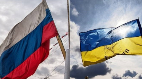 Reseılik olıgarhtar Ýkraınadaǵy soǵysqa qarsylyq bildirýde