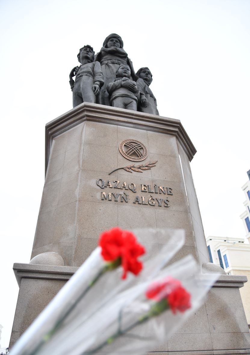 Aıbyny asqaq atajurt