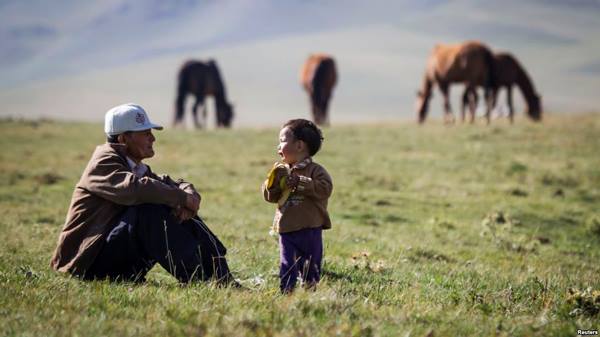 «Ata-baba amanaty» uǵymy jáne saıası rebrendıng