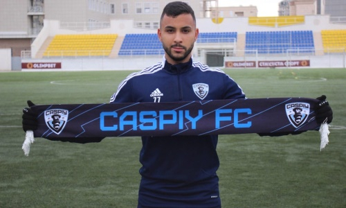 «Kaspıı» fýtbol klýby brazılııalyq fýtbolshyny qataryna qosty