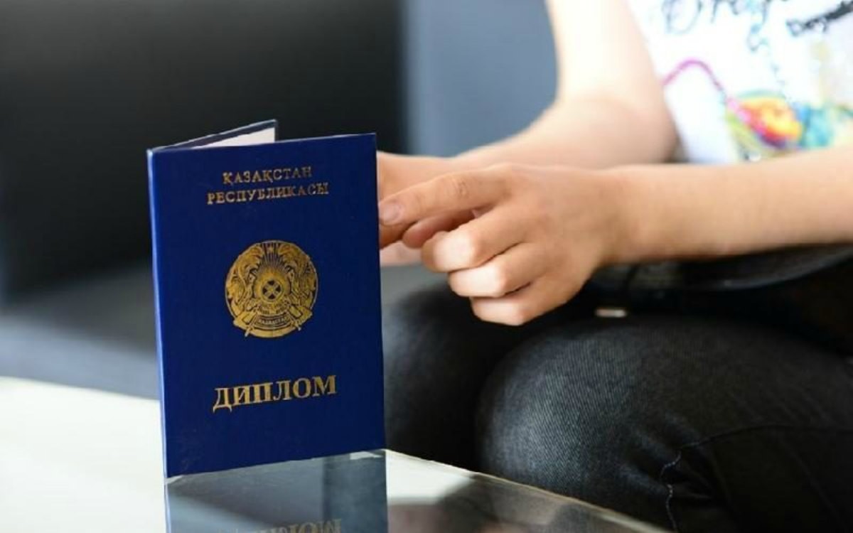 Bilikti maman – damýdyń alǵysharty