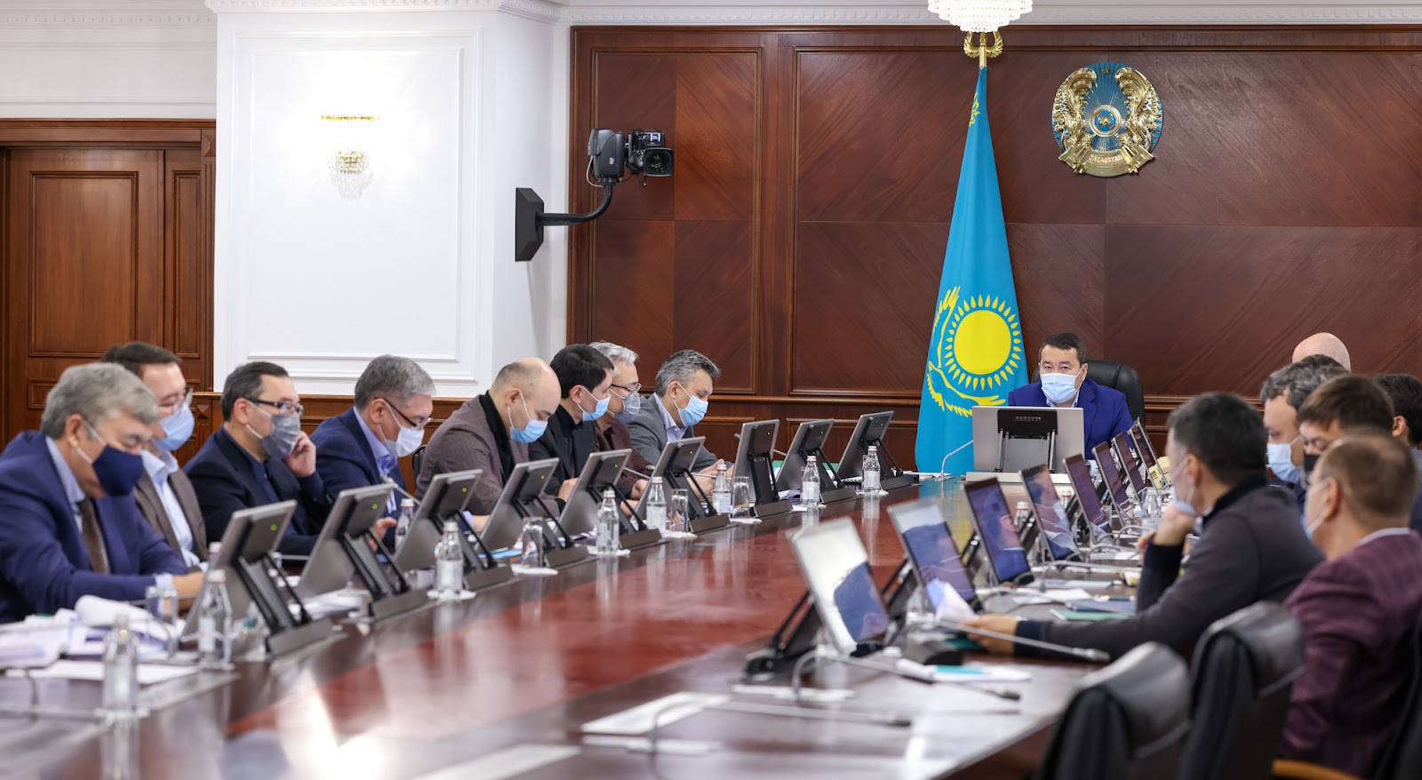 Daǵdarysqa qarsy sharalar jónindegi jedel shtab otyrysy ótti