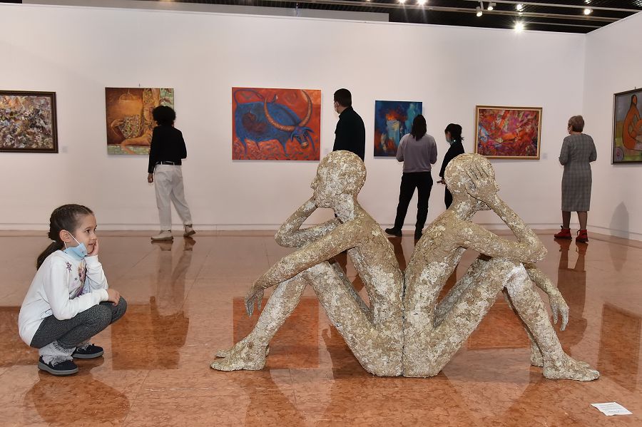 Aqyndy dáriptegen kórme