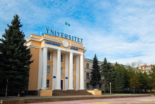 Rektor – kúdikti, ustazdar – úmitti