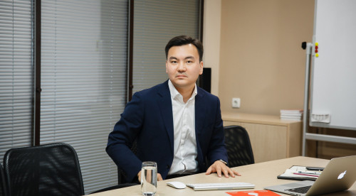 Raýan Kenjehan: Prezıdenttiń Joldaýy - Jańa Qazaqstannyń bastaýy