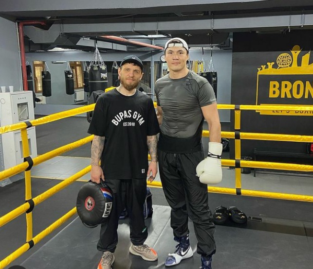 Qamshybek Qońqabaev jekpe-jekke daıyn ekenin málimdedi