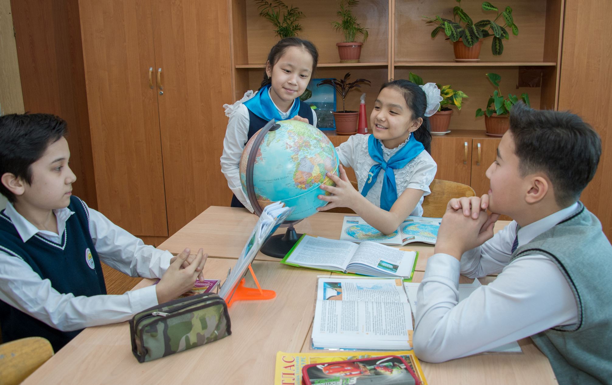 Qazaqstan geografııasyn oqytý áli sheshimin tappady