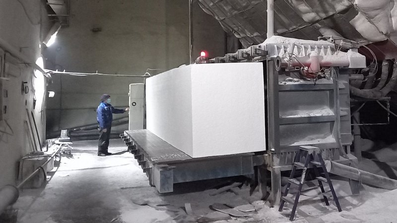 Qurylystyń «qamqa tony»