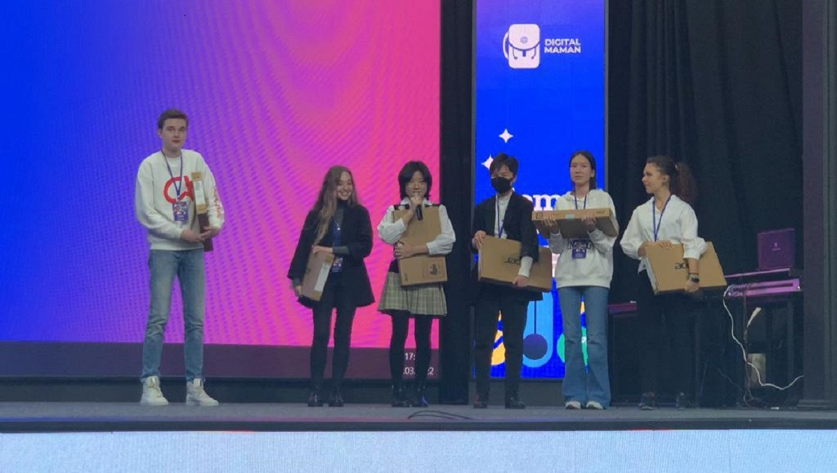 Digital Maman joǵary synyp oqýshylaryna arnalǵan baǵdarlama