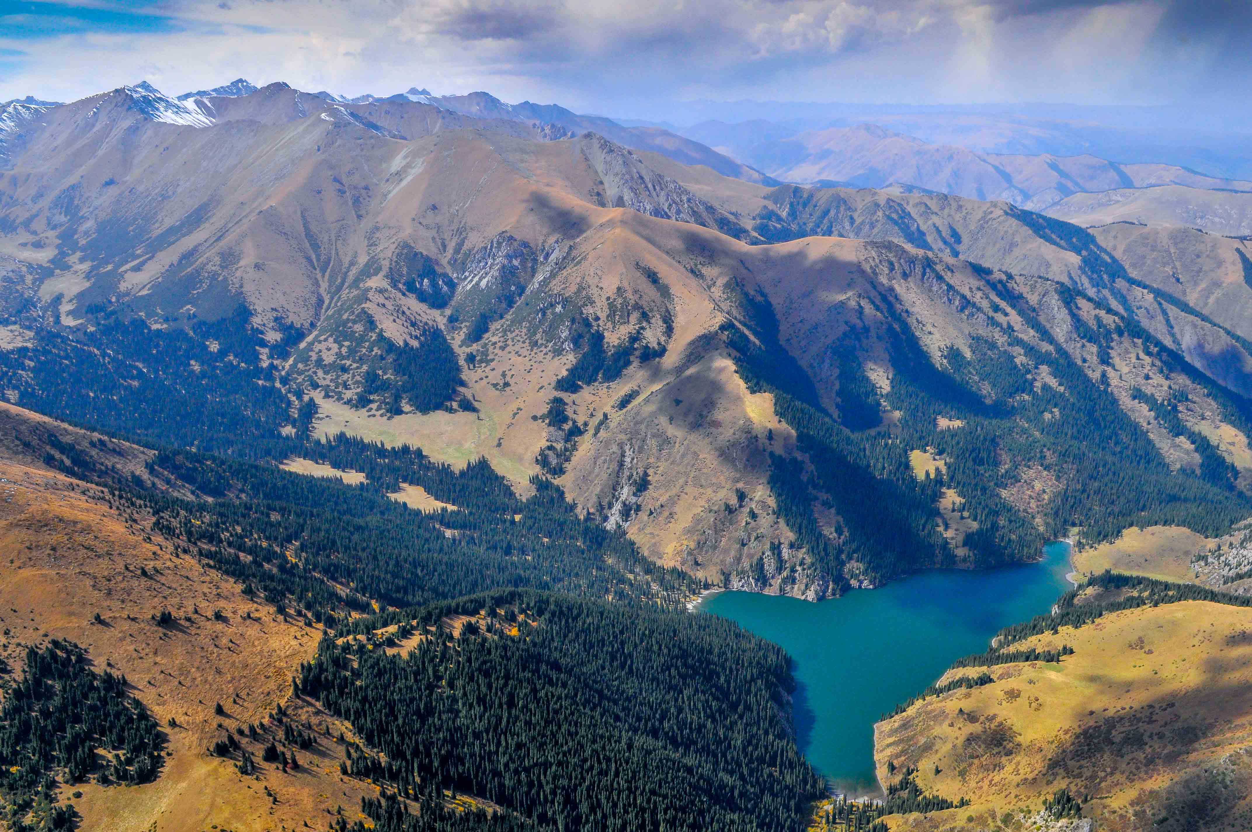 Kólsaı: Otandyq týrızmniń tynysyn keńeıtedi