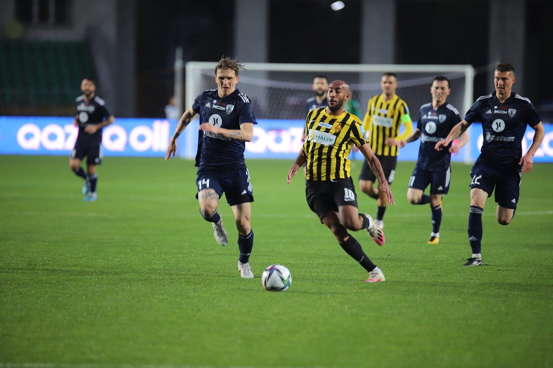 Chempıondy tuǵyrdan taıdyrdy