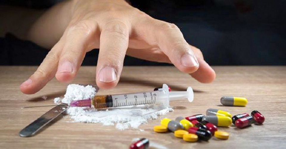 Esirtkige qarsy kúres óristeı túsýi kerek