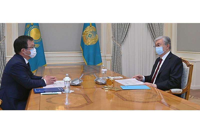 Prezıdent «University Medical Center» qorynyń basqarma tóraǵasyn qabyldady