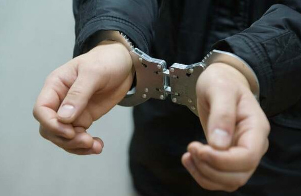 Úıine esirtki jasyrǵan Saryaǵash turǵyny ustaldy