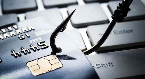 Alaıaqtyq jasaǵan bank qyzmetkeri ustaldy