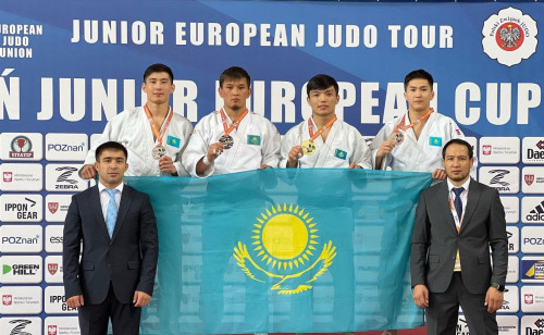 Qazaqstandyq dzıýdoshylar Eýropa kýboginen 5 medal jeńip aldy