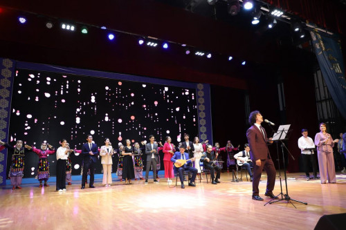 Otyz jyldyqqa – 30 joba