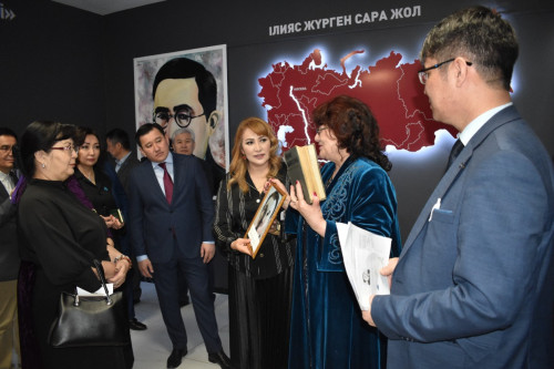 Ilııas murajaıy ashyldy