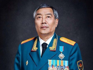 Ulttyq ulandyqtar generaldy mereıli jasymen quttyqtady