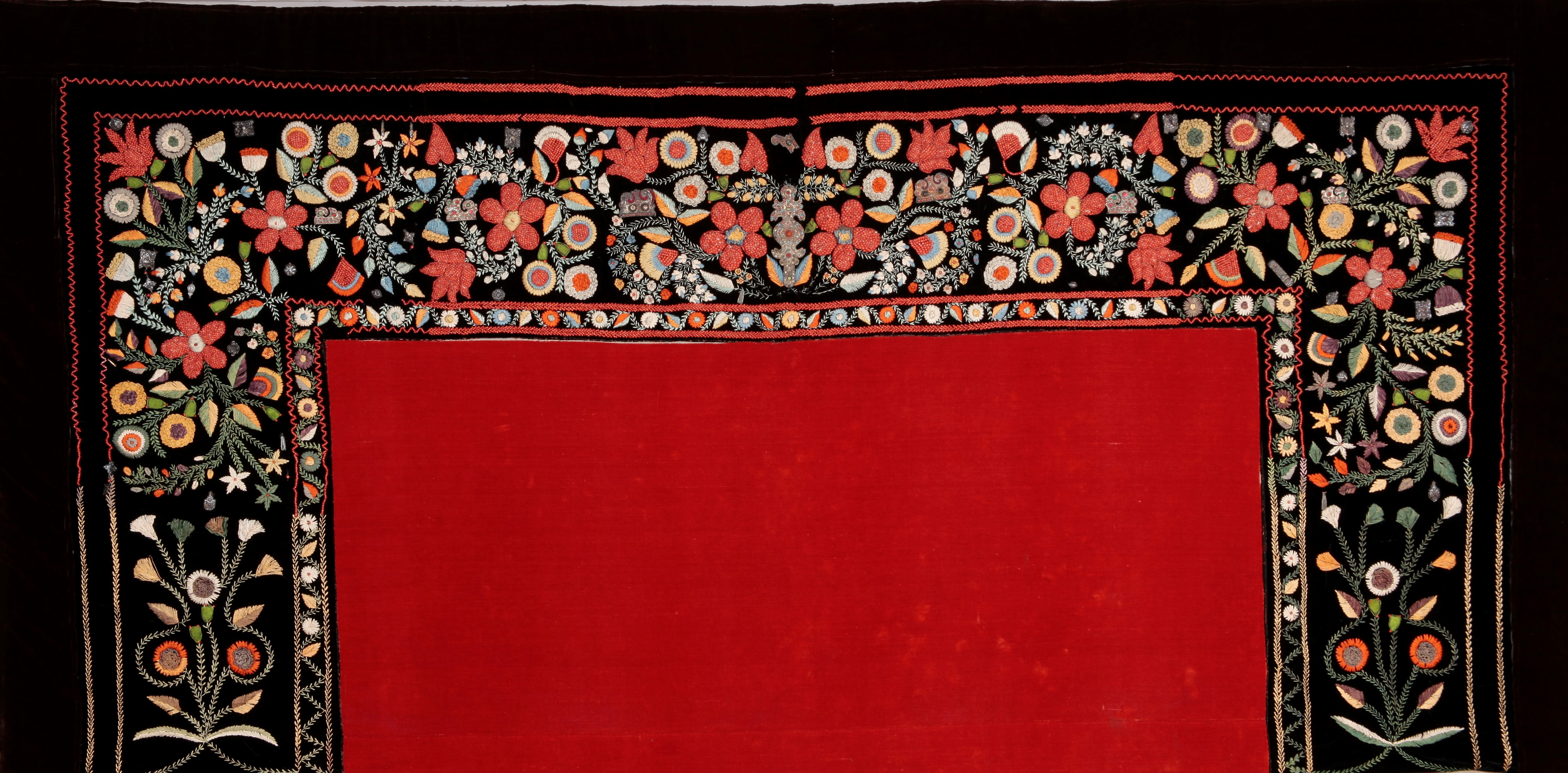 Túrli-tústi tuskıiz