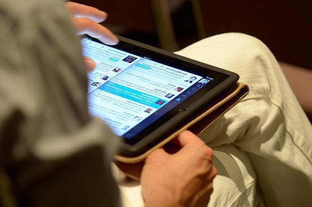 Buqaralyq aqparat quraldaryna semınar ótkizdi