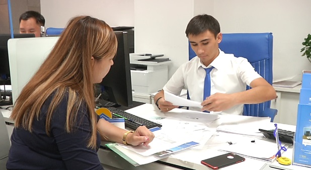 «Almaty jastary» ótinishter qabyldaıdy