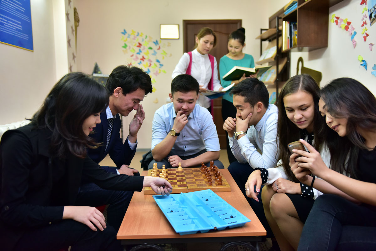 Jumyssyz jastarǵa jumys bar