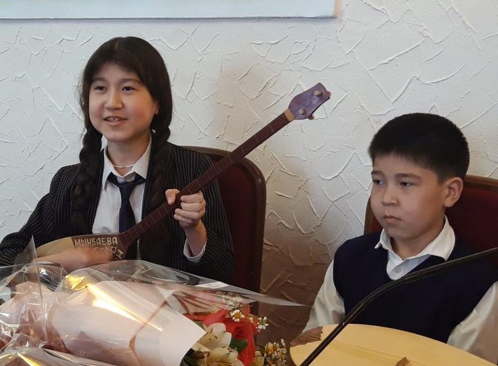 О́neri órge júzdi