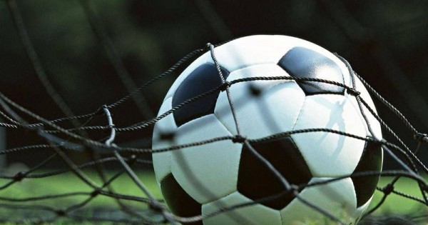 Eki oıyn keıinge shegerildi