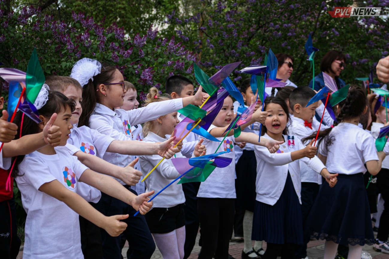 Balalyq shaqtyń aspany